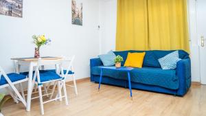 Khu vực ghế ngồi tại Apartment Airport Ifema Parking