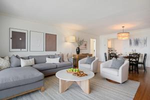 Et opholdsområde på SeaCliff - Shoreline by Paradise Retreats