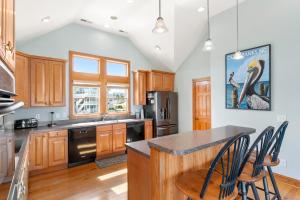 A kitchen or kitchenette at Changes In Attitude