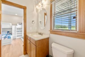 A bathroom at Changes In Attitude