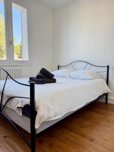 Postel nebo postele na pokoji v ubytování Le Jacobin l T4 Calme et confort
