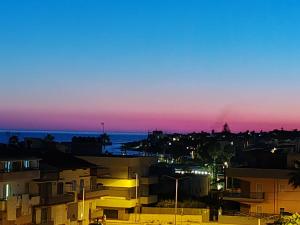 Nespecifikovaný výhled na moře nebo výhled na moře při pohledu z apartmánu + 2 fotografie