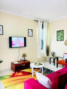 Ảnh trong thư viện ảnh của Sky world homes ở Kampala