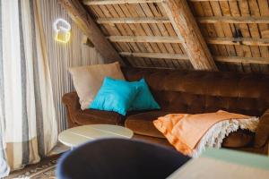 Voodi või voodid majutusasutuse Saaremaa Õlletuba - Attic Retreat at Pihtla Brewery toas