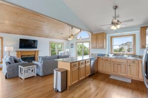 Køkken eller tekøkken på Fore Shore Formerly Leeward Shores 11