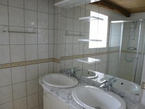 Koupelna v ubytování Gîte à la ferme