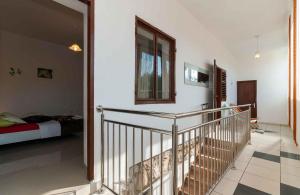 Posteľ alebo postele v izbe v ubytovaní Apartment Seline - Paklenica Riviera 35389