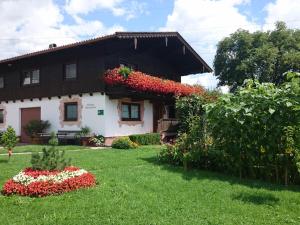 Vonkajšia záhrada v ubytovaní Schleicherhof IV