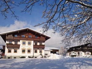 Schleicherhof V during the winter