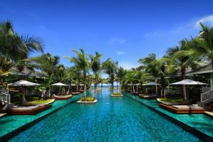 einen Pool im Resort Excellence punta cana in der Unterkunft Rest Detail Hotel Hua Hin in Hua Hin