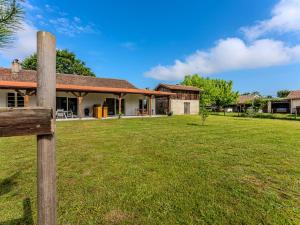 Gallery image of Maison cosy 4 pers avec jardin à Sanguinet - FR-1-521-239 in Sanguinet
