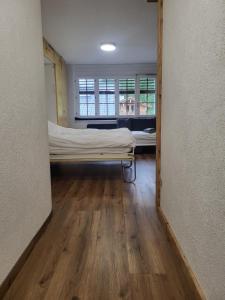 Postel nebo postele na pokoji v ubytování Chaleureux studio au centre