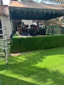 Gallery image of Monyiwa Lodge in Saltpond +13 photos