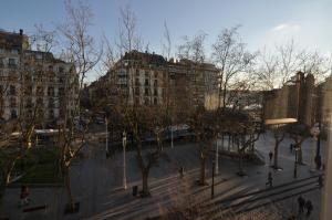 Ein allgemeiner Blick auf San Sebastián oder ein Stadtblick von der Pension aus