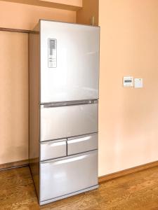 A kitchen or kitchenette at 渡边ビル101