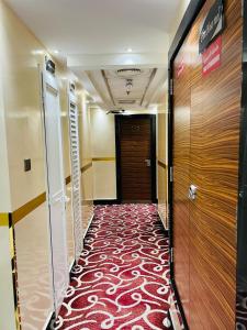 沙迦CREEK Hotel的相册照片