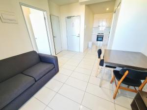 Kuchyň nebo kuchyňský kout v ubytování Exodus Dandenong Apartment Hotel