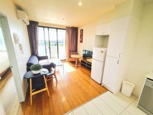 Kuchyň nebo kuchyňský kout v ubytování Exodus Dandenong Apartment Hotel