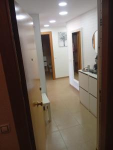 Η κουζίνα ή μικρή κουζίνα στο Apartamento Adra