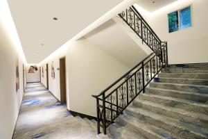 Φωτογραφία από το άλμπουμ του Wolong Yunshang Four Seasons Panda Inn σε Wolongguan