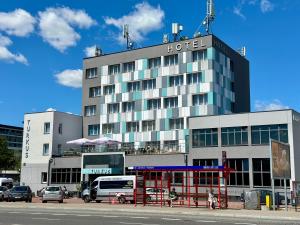 Budova, v ktorej sa hotel nachádza