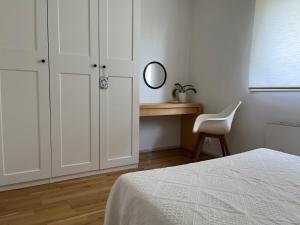Posteľ alebo postele v izbe v ubytovaní Apartamenty Miły - Gdynia Redłowo