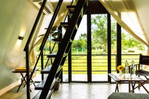 Balkón nebo terasa v ubytování Camp Leopard - Yala Safari Glamping