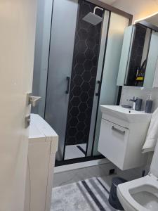 Bilik mandi di cair,sever,topansko