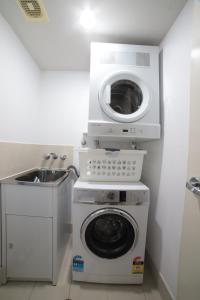 Foto Brisbane'is asuva majutusasutuse Wild Luxe Apt - Southbank & Fast WIFI Parking galeriist