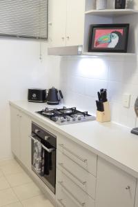 Köök või kööginurk majutusasutuses Wild Luxe Apt - Southbank & Fast WIFI Parking