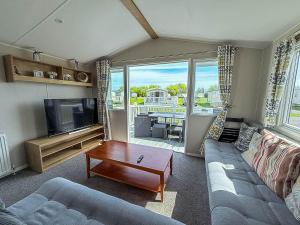 Fotografie z fotogalerie ubytování Brilliant 8 Berth Caravan At Grange Leisure Park In Mablethorpe Ref 53111Pr v destinaci Mablethorpe + 15 fotografií