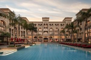Bazén v ubytování Giza Palace Hotel & Spa - The Leading Hotels Of The World nebo v jeho okolí