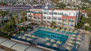Φωτογραφία από το άλμπουμ του Azure By Yelken Hotel στο Turgutreis +114 φωτογραφίες
