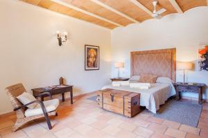 Gallery image of S'ermita Apartments in Campos
