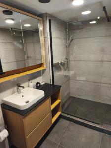 Kúpeľňa v ubytovaní Hotel U Valdické brány