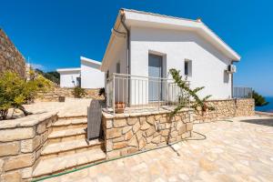 Gallery image of Costa Mediterranea in Gaios