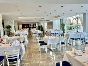 Restaurace v ubytování Porto Sokhna Beach Resort