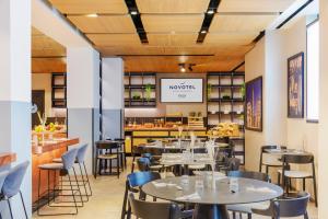 Restauracja lub miejsce do jedzenia w obiekcie Novotel Parma Centro