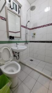 Koupelna v ubytování Lanyu Gulu Homestay + 28 fotografií