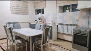 Fotografie z fotogalerie ubytování Guest house Comfort v destinaci Naryn + 11 fotografií