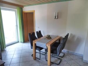 Posezení v ubytování Ferienwohnung & App. Rosemarie