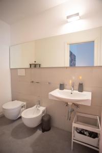 Koupelna v ubytování La Bella Trani - Suites and B&B