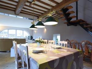Istumisnurk majutusasutuses Magnificent Holiday Home in Libin with Barbecue
