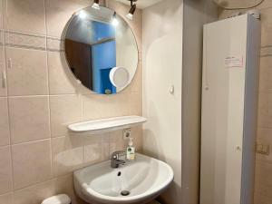 Koupelna v ubytování Badhotel 326