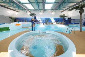Bazén v ubytování Ruda Holiday Park nebo v jeho okolí