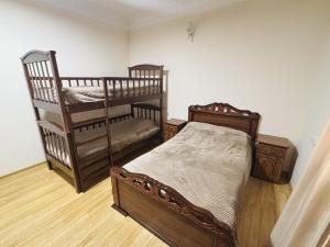 Photo de la galerie de l'établissement j&s family hotel, à Vanadzor