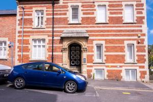 Gambar di galeri bagi City Centre 2-BR Apt - Near NGH - Parking - NN1 di Northampton