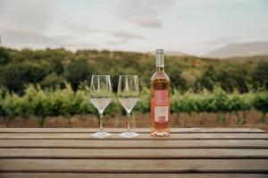 Ποτά στο Parcel Tiny House au coeur des vignes proche Mont Ventoux