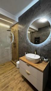 Bilik mandi di Apartament Forte Studio