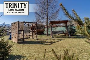 Foto dalla galleria di TRINITY Log Cabin Wellness resort a Štrba